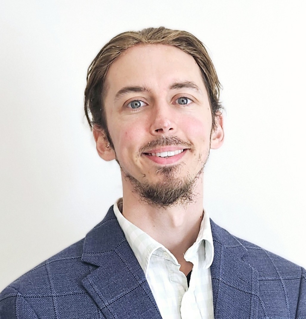 Portrait of Daniel Smith, Managing Director of Site Origination at Powered Land Solutions
